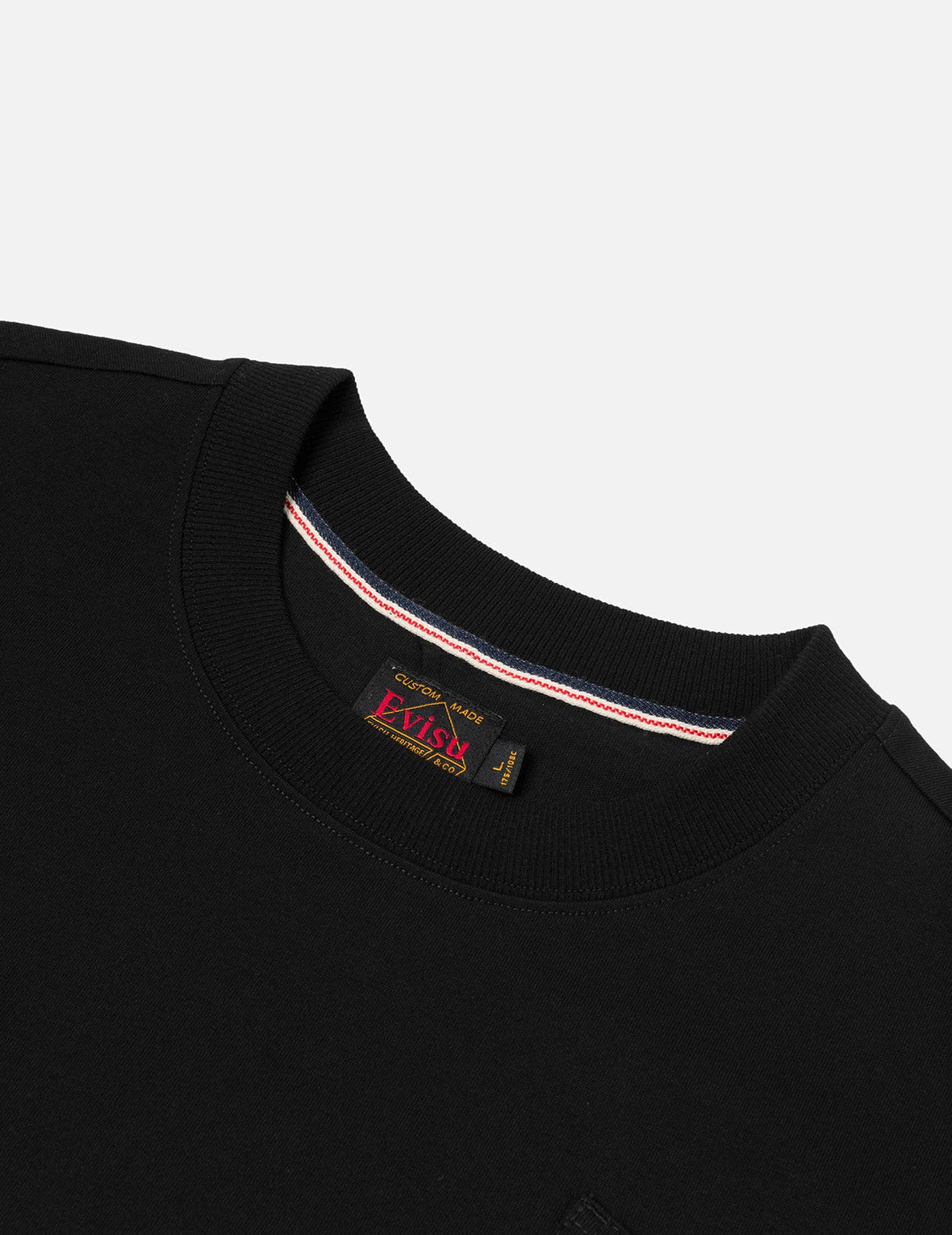 Multi-Pocket and Multi-Print Detail Relax Fit T-Shirt - 9