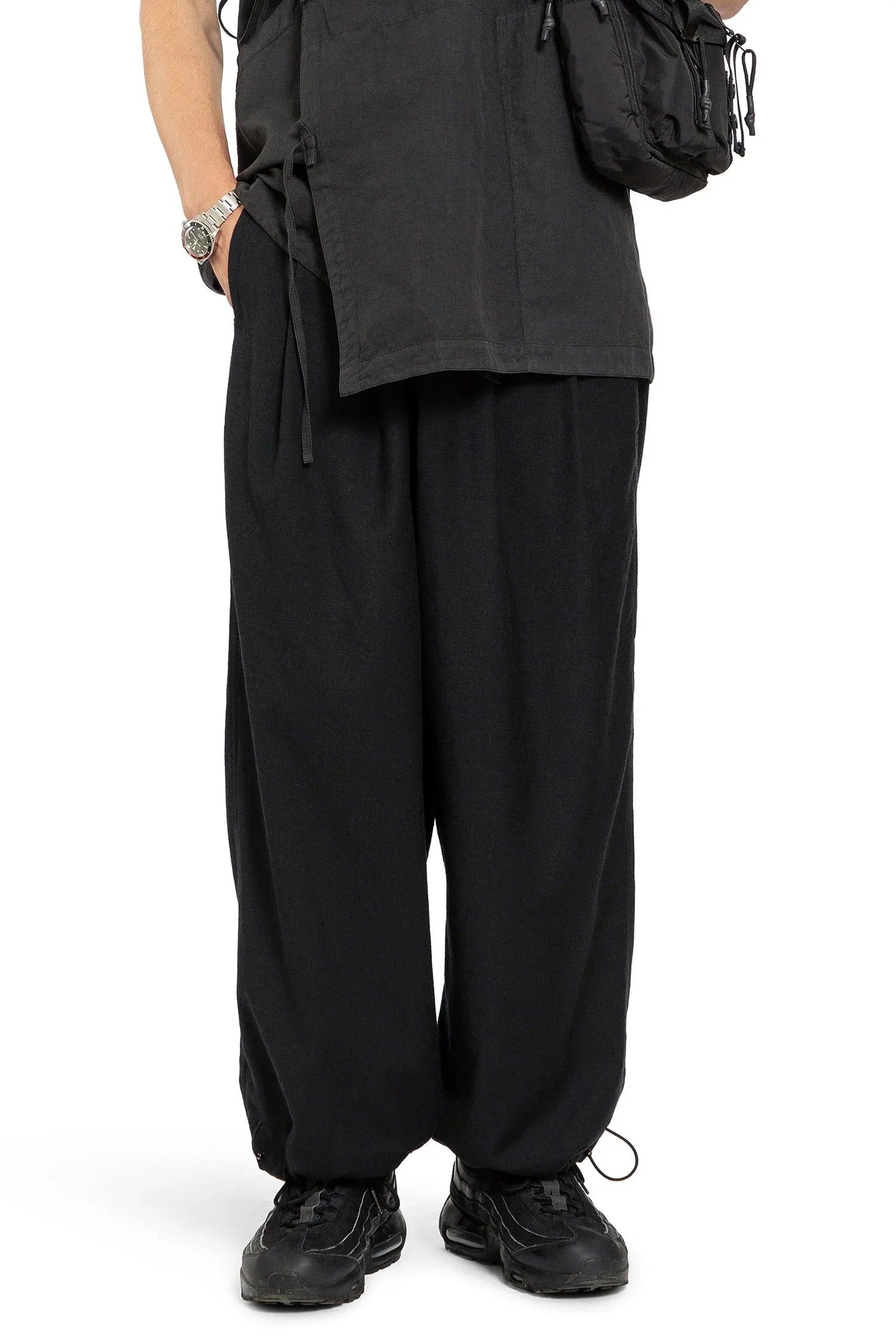Asymmetrical-Wool-Pleated-Pants - 5