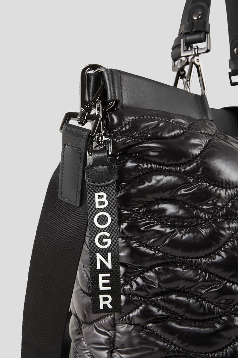 Aurela Bavarian wool handbag in Black 6