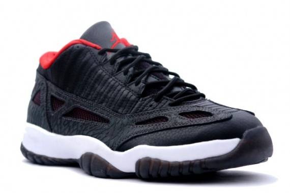 Air Jordan 11 Retro Low IE 'Black Charcoal Red' 2003 - 1