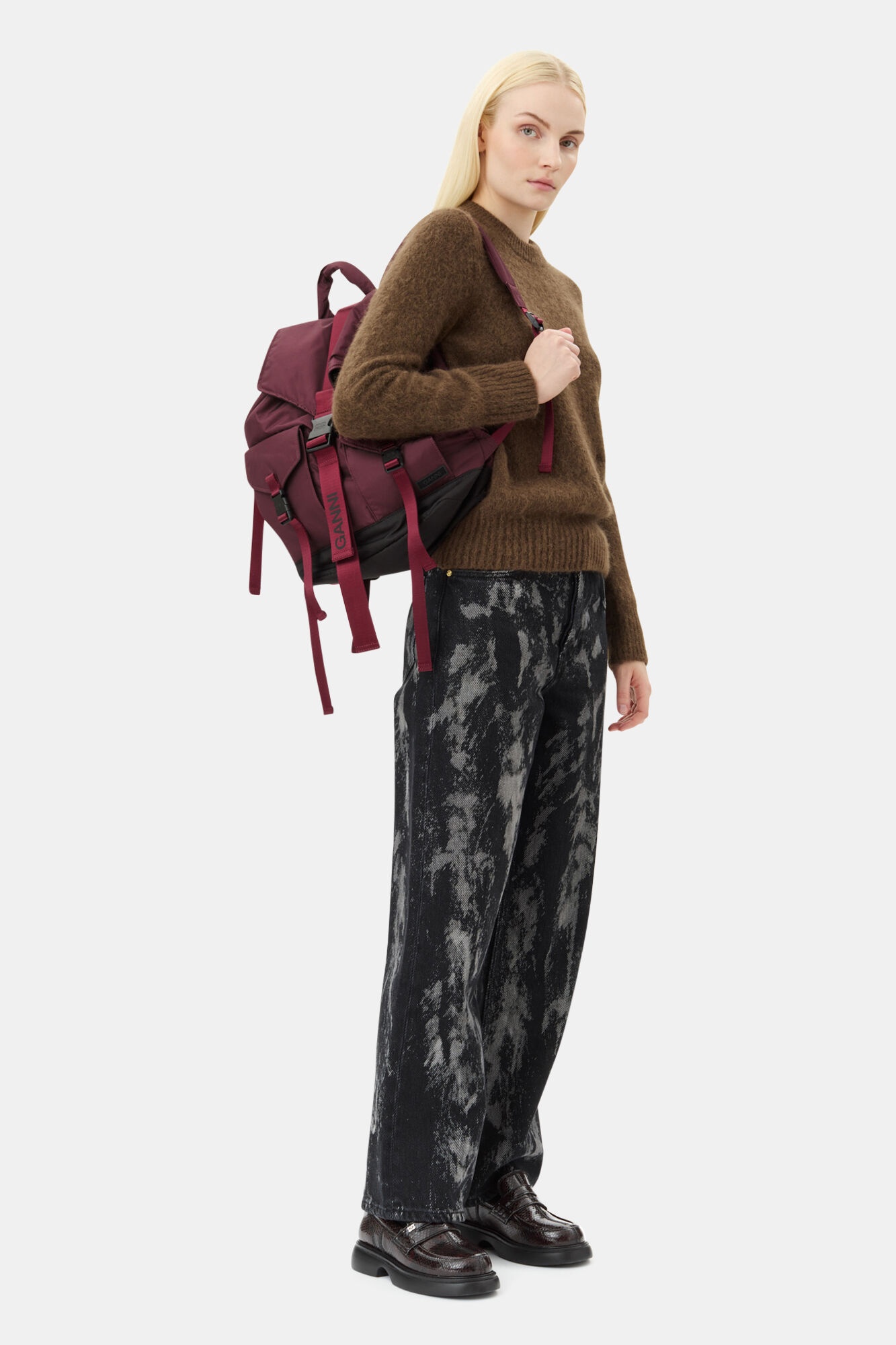 DARK BURGUNDY TECH BACKPACK - 4