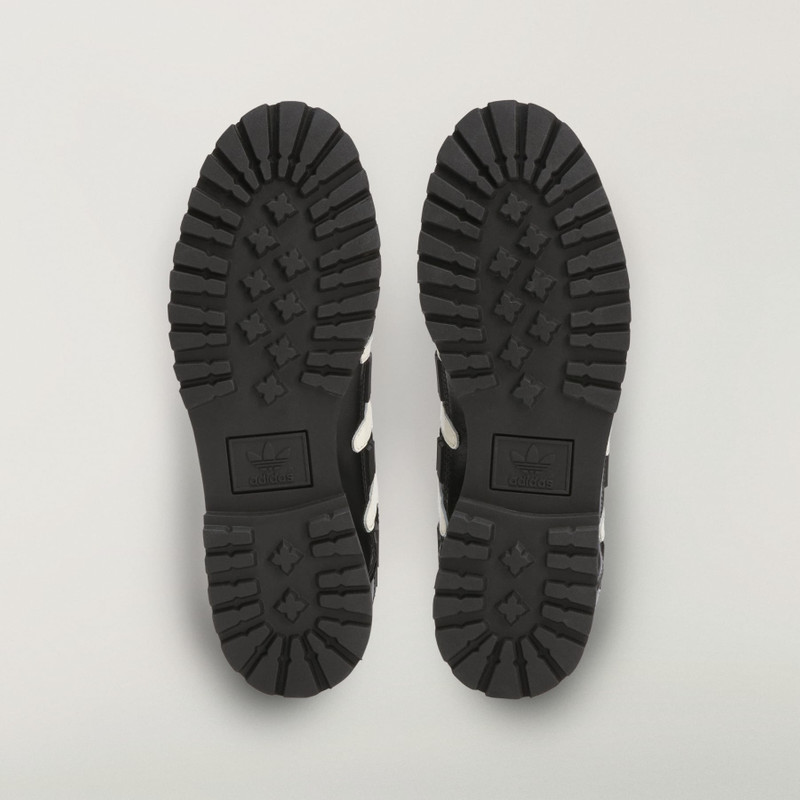 PREDATOR BRAIN DEAD Shoes 4