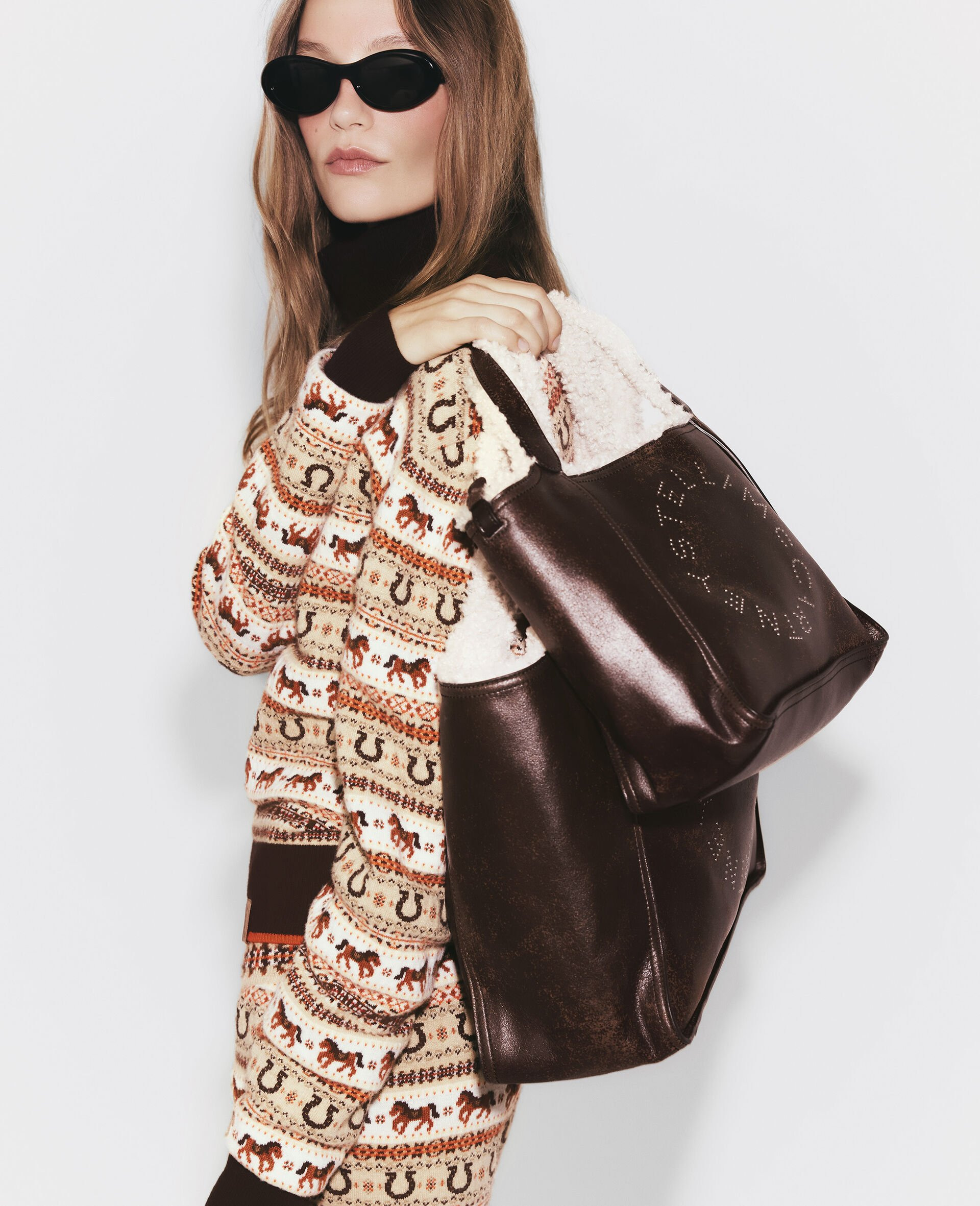 Logo Plush-Lined Crossbody Tote Bag - 2