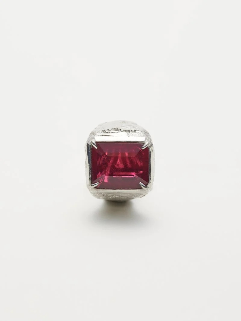 SMALL SQUARE CUT STONE EARRING - 4