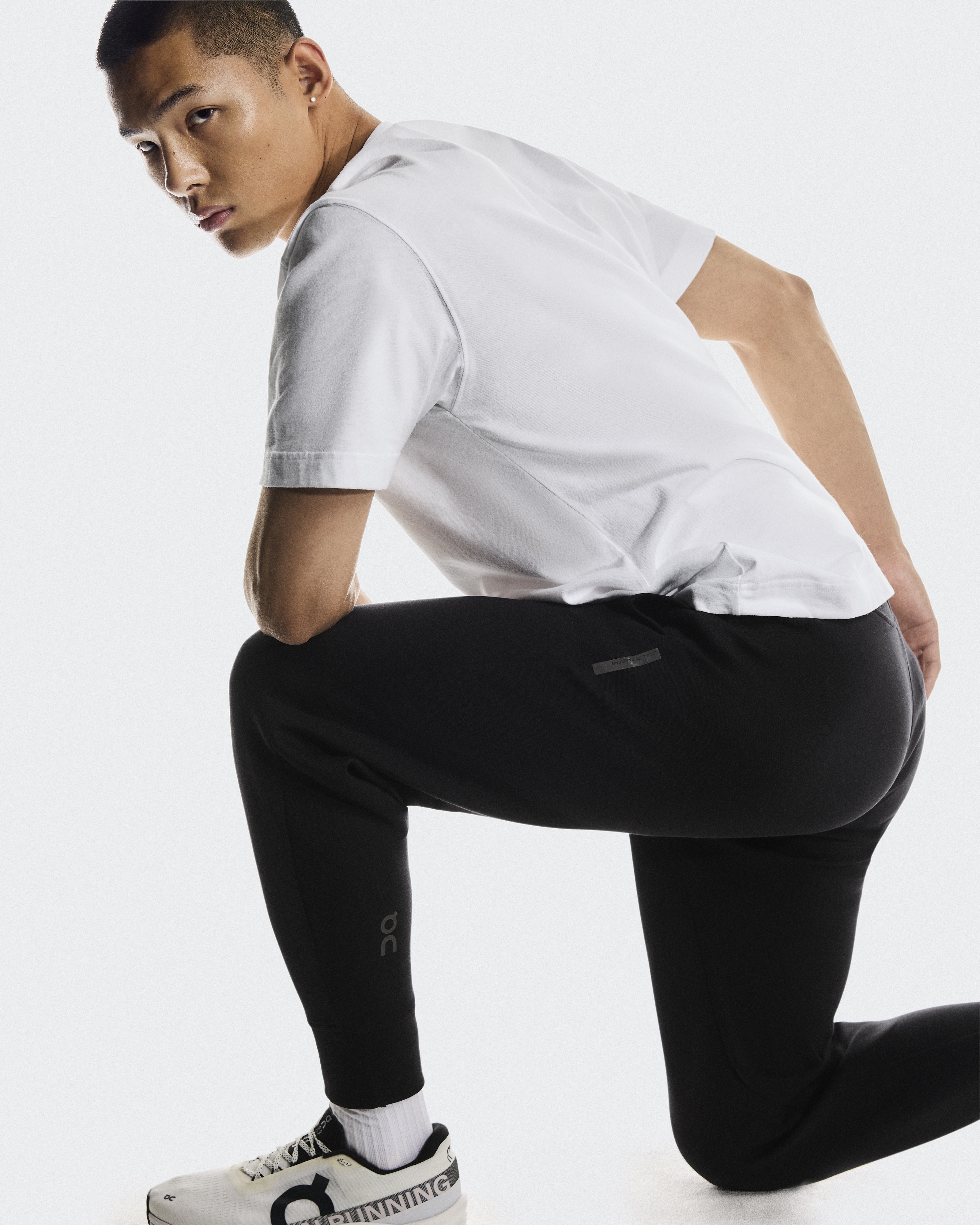 Focus Tech Sweatpants - 5
