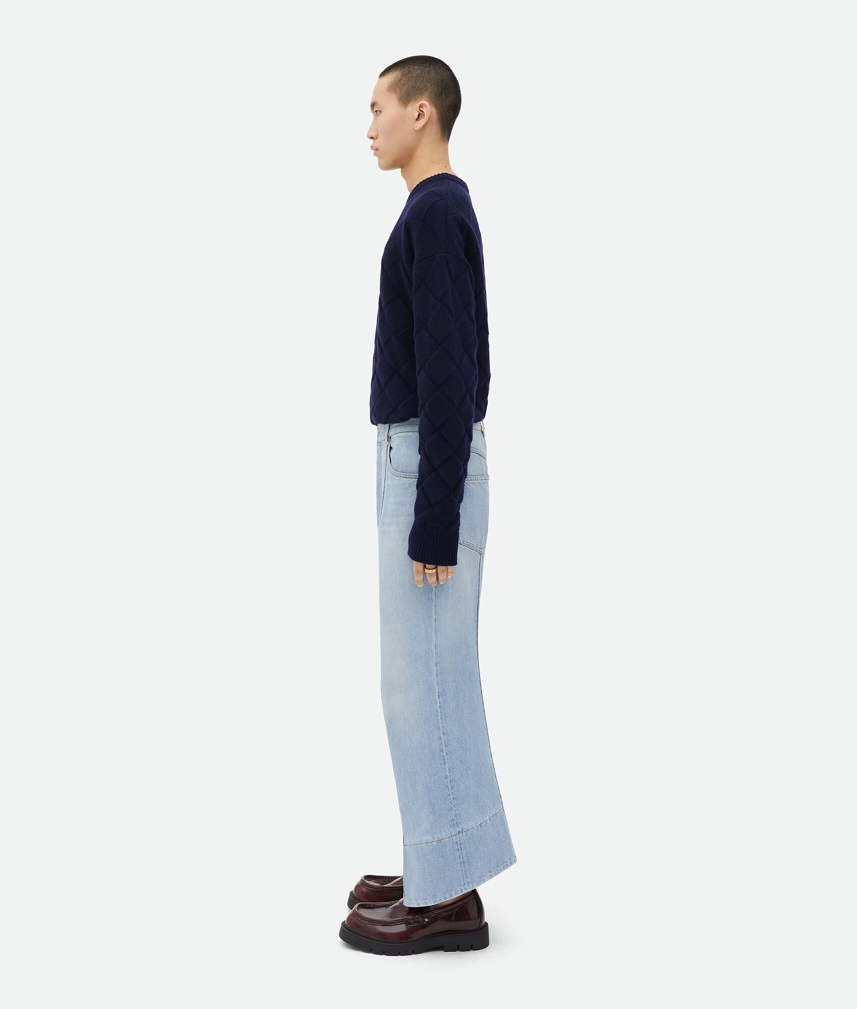 Curved Shape Light Bleached Denim - 2