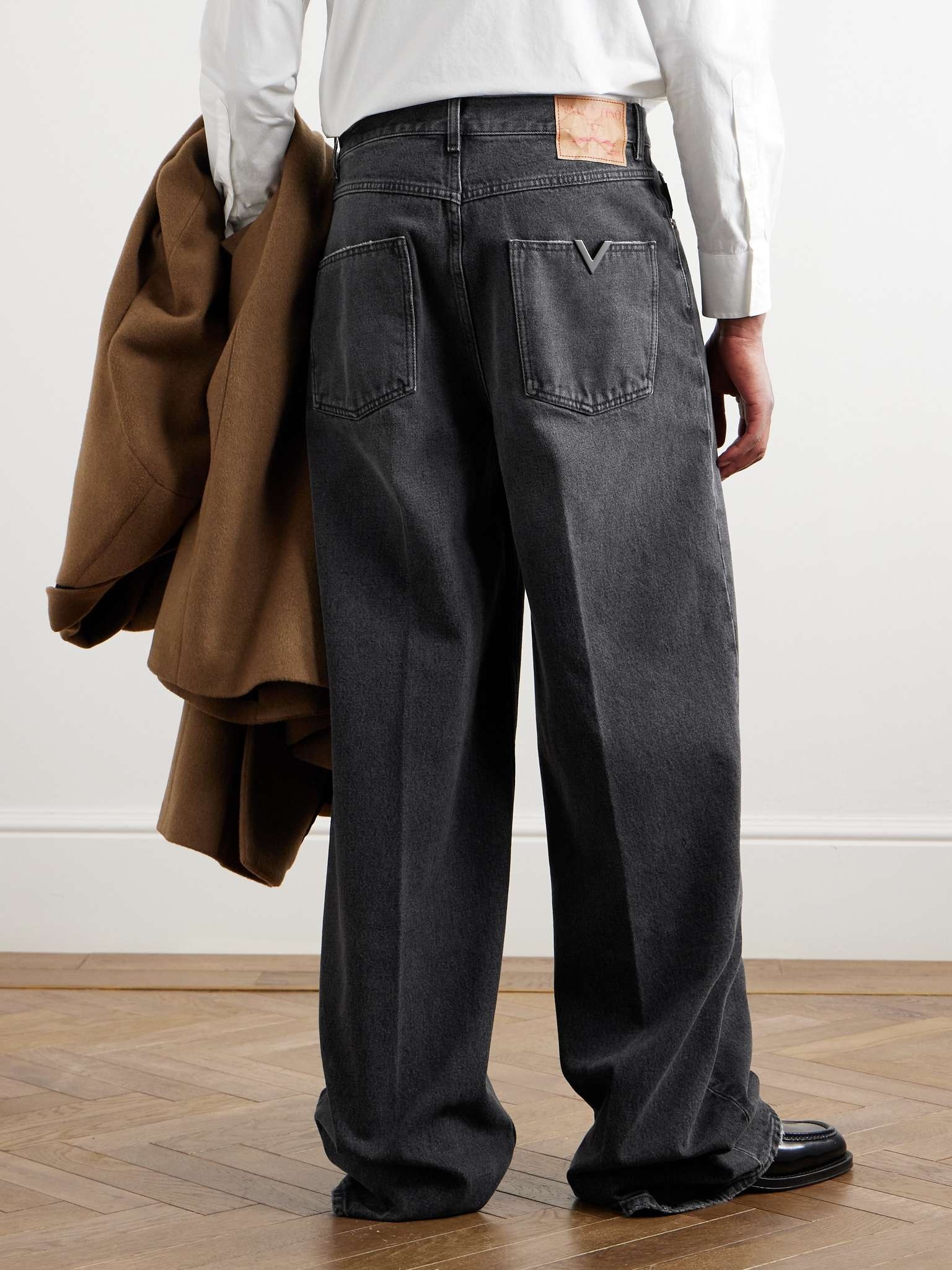 Wide-Leg Jeans - 4