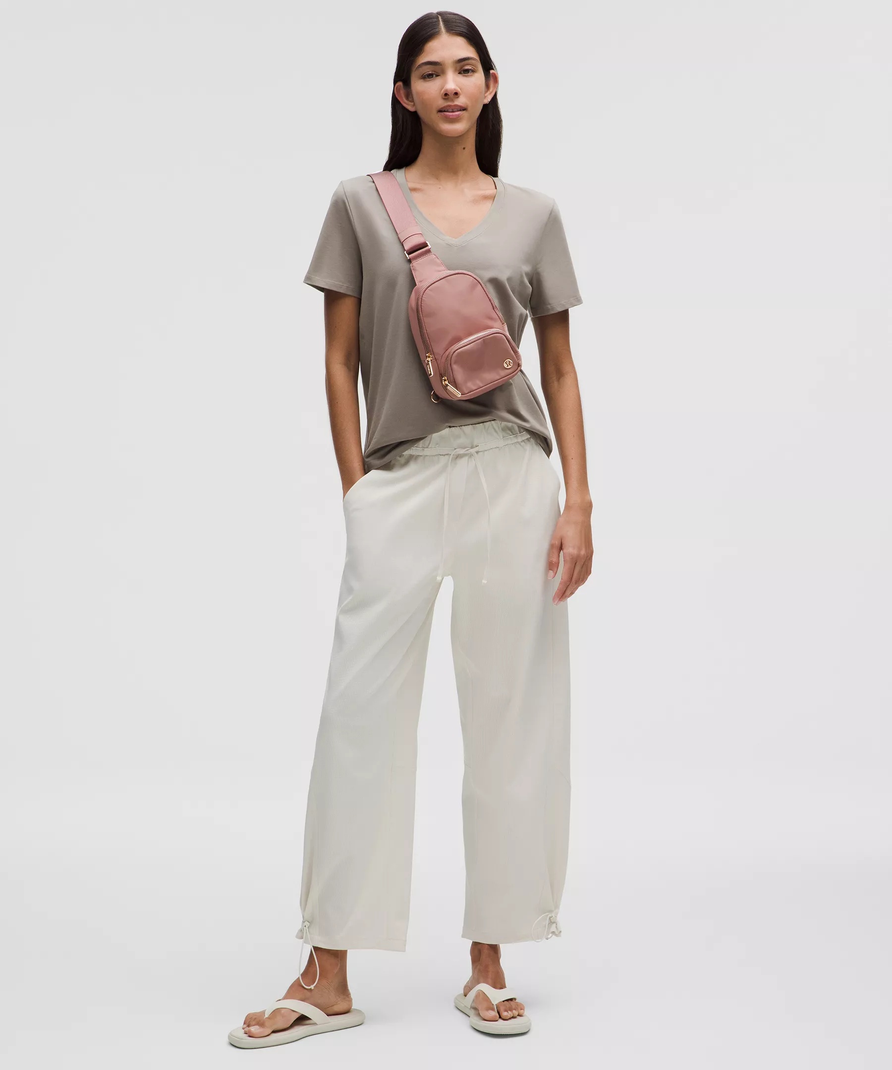 Everywhere Small Sling Bag - 2