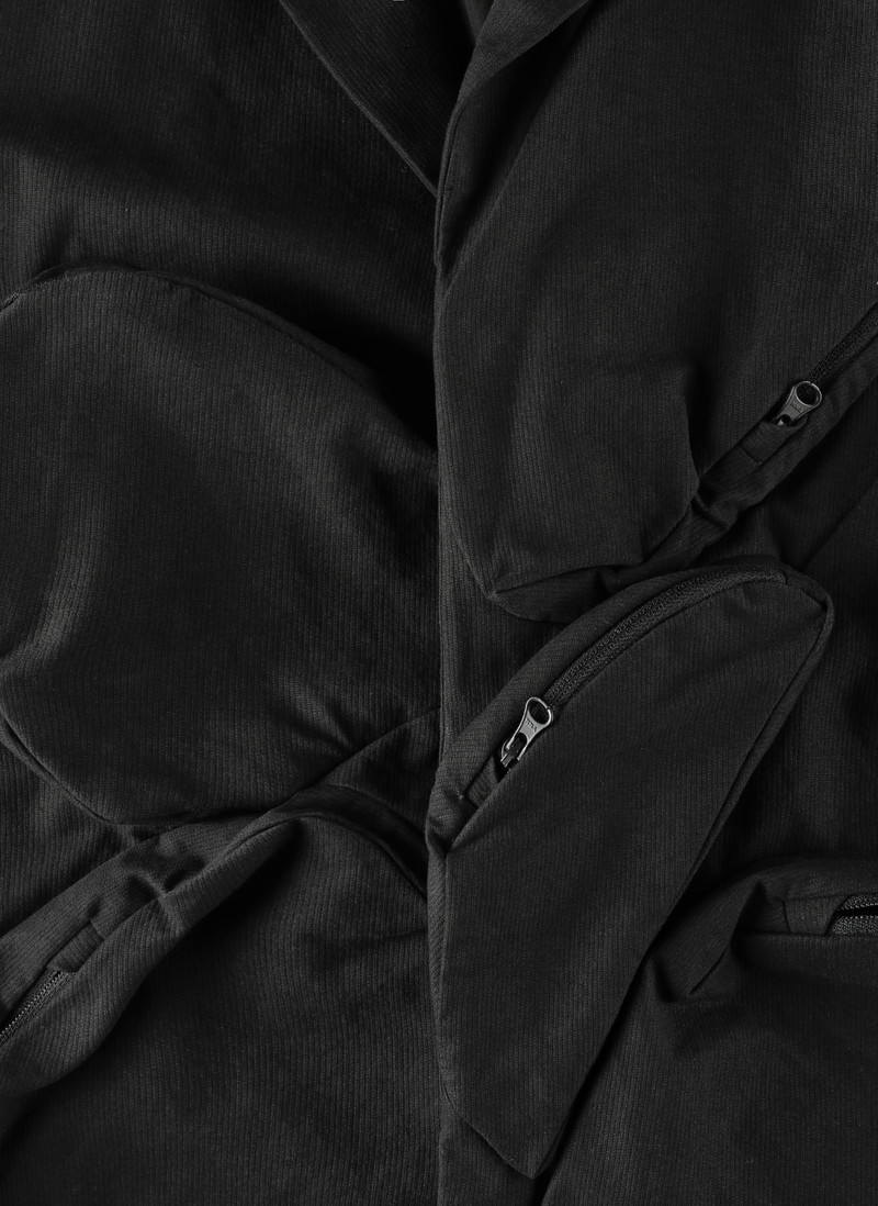 7.0 JACKET CENTER (BLACK) 6