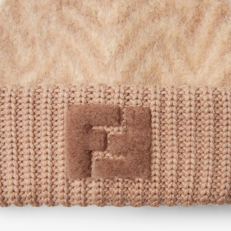FENDI Beanie outlook