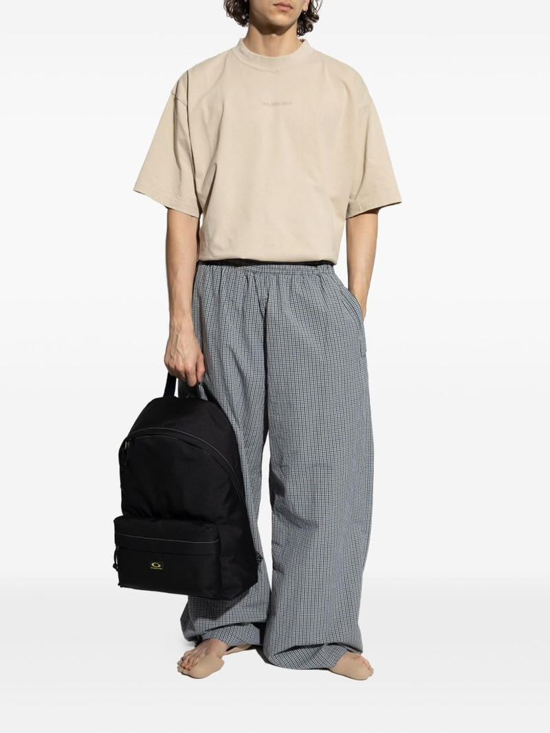 BALENCIAGA logo-embroidered T-shirt outlook