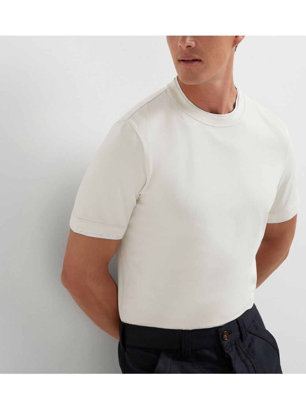 layered-detail T-shirt - 6