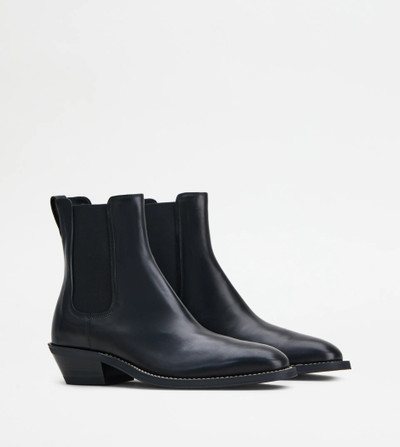 Tod's ANKLE BOOTS IN LEATHER - BLACK outlook