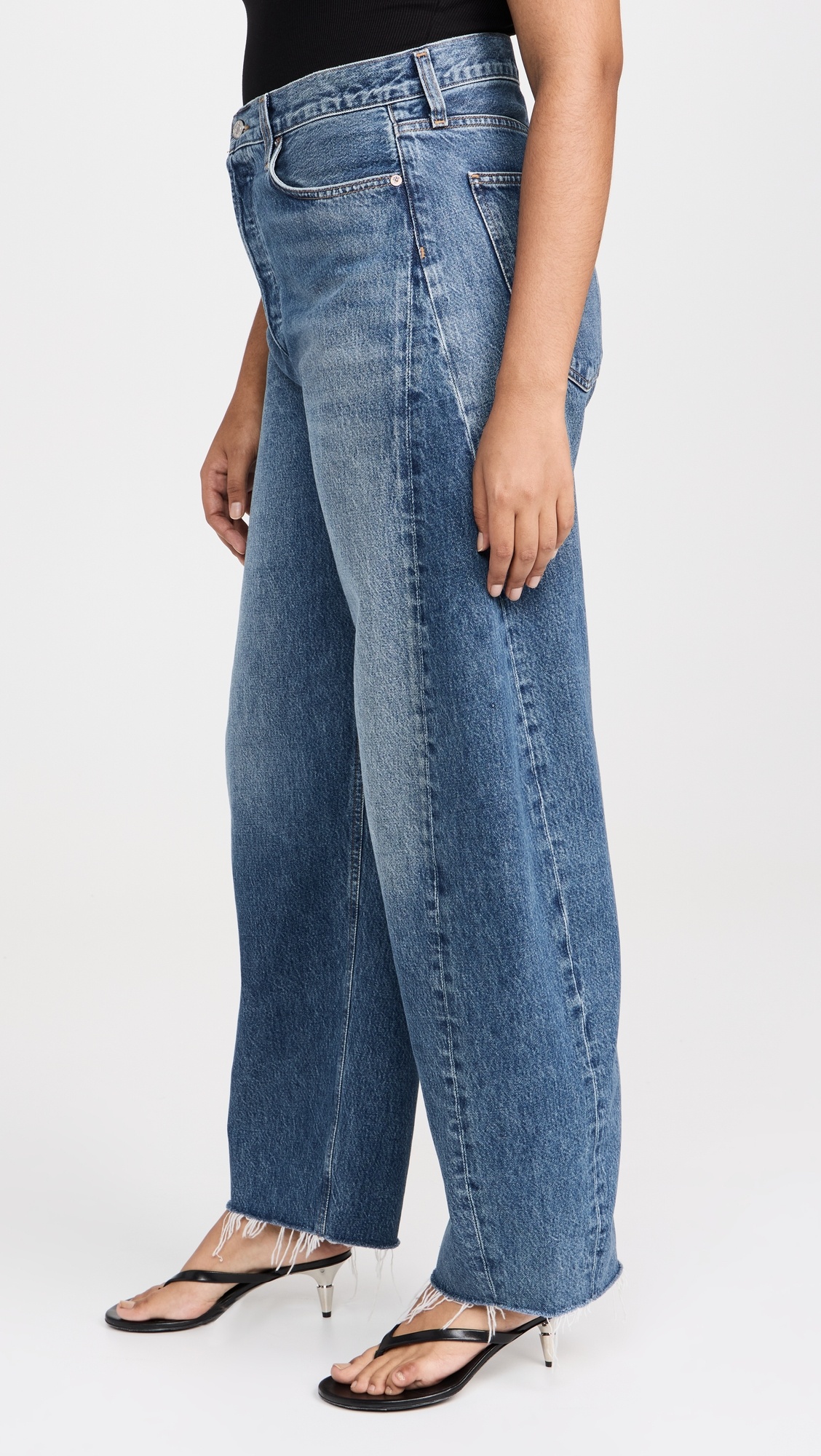 Luna High Rise Curved Taper Jeans - 10