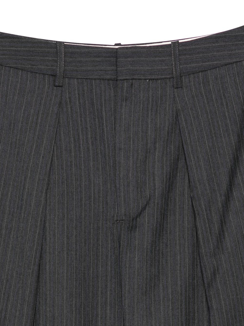 straight-leg trousers 3