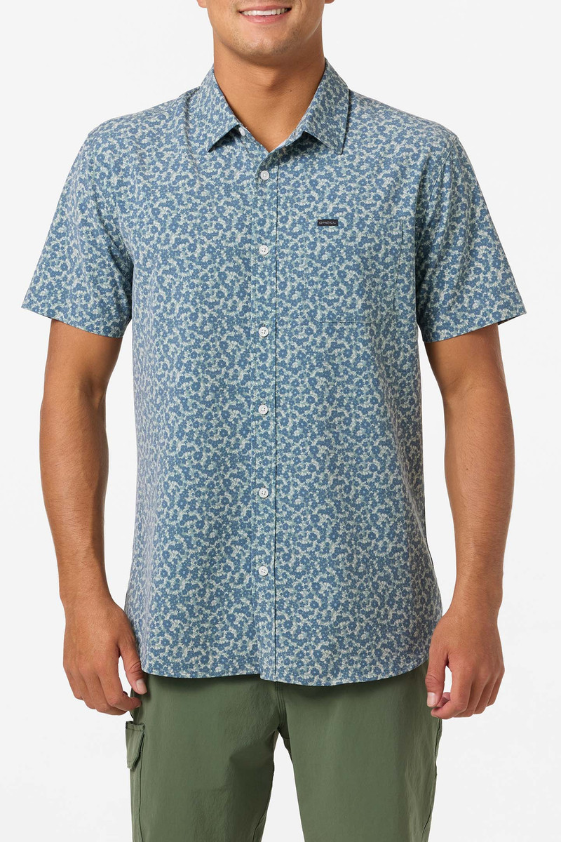 TRVLR UPF Traverse Standard Fit Shirt 3
