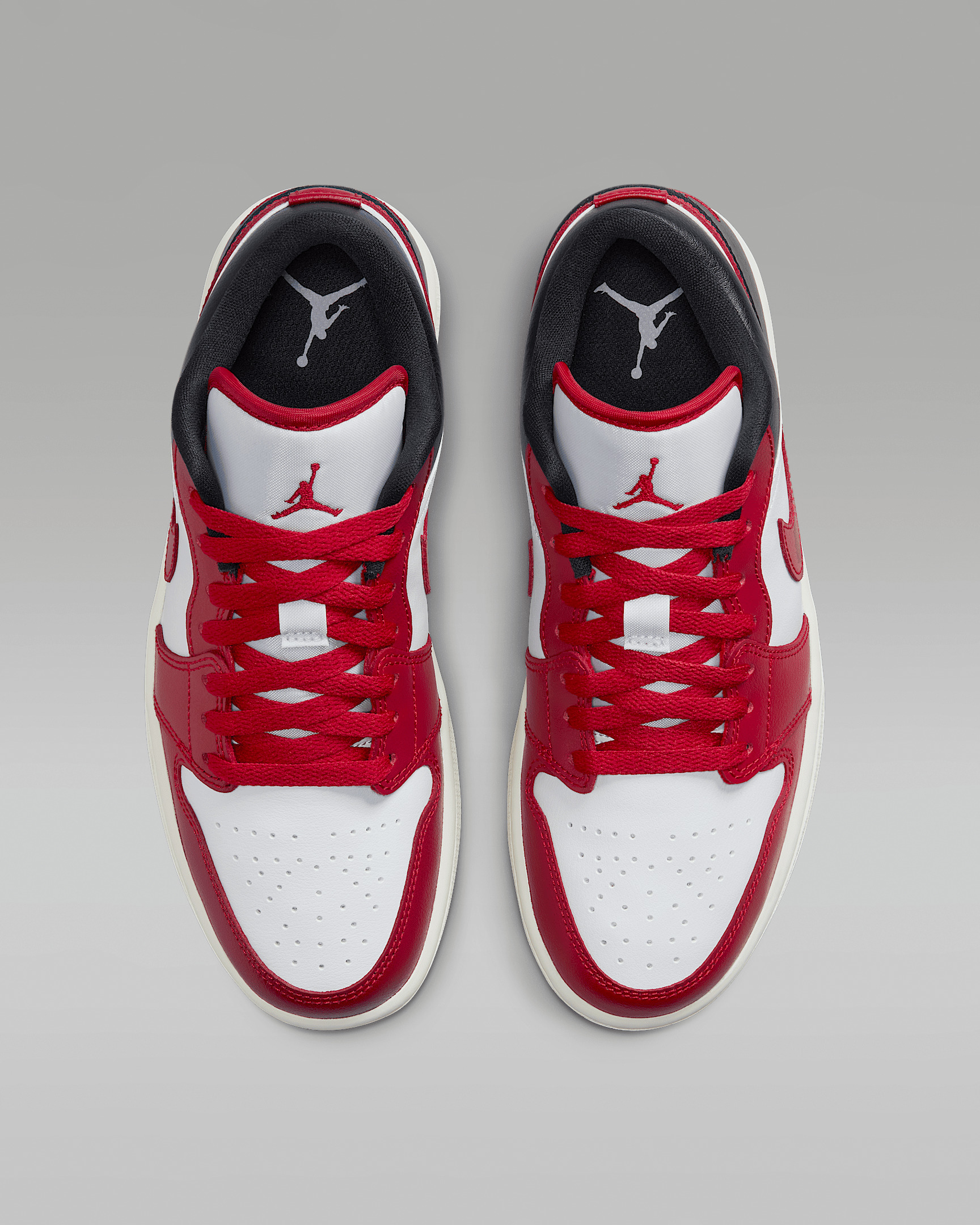 Air Jordan 1 Low Women's Shoes - 4