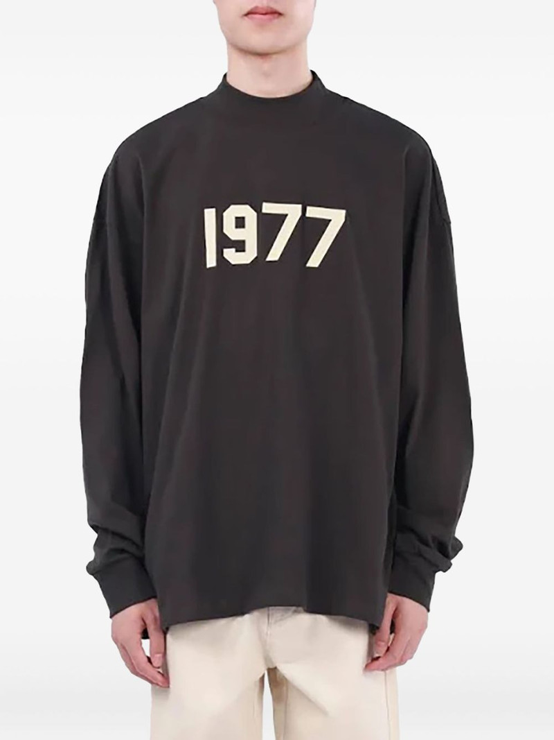 ESSENTIALS 1977 long-sleeve T-shirt outlook