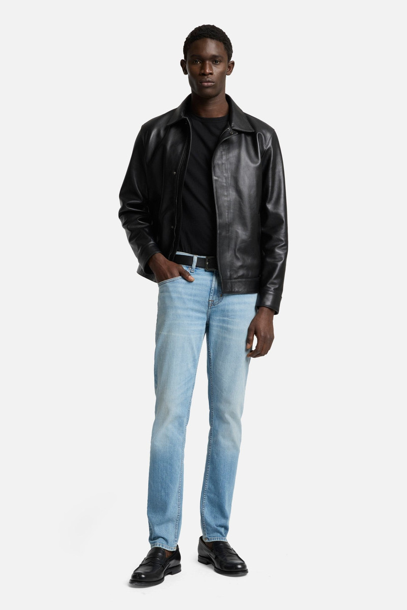 7 For All Mankind Luxe Performance Slimmy Tapered in Freeport outlook