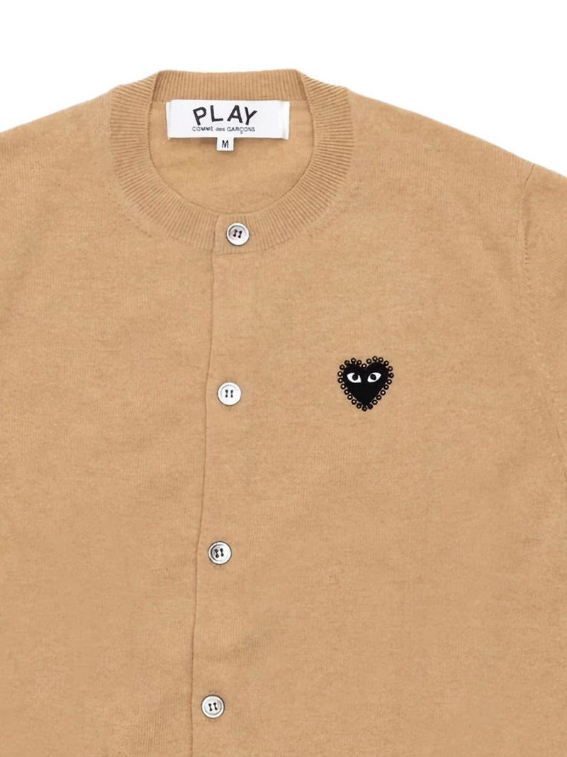 Comme des Garçons PLAY heart-embellished cardigan outlook