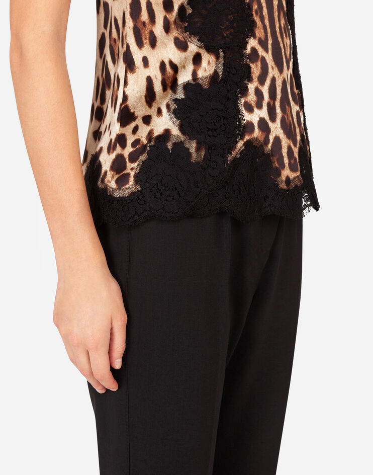 Satin top in leopard print with shoulder straps and lace detail - 5