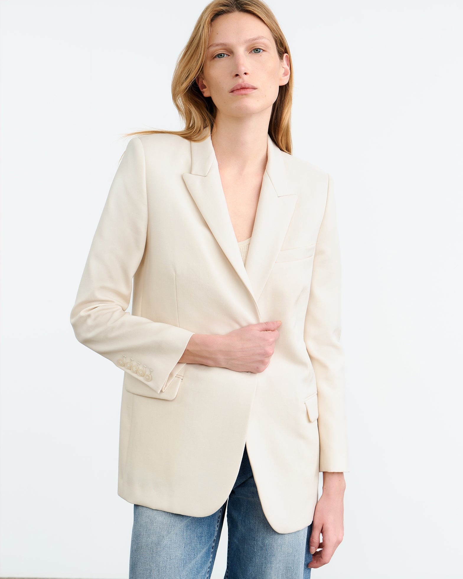 DIANE BLAZER - 4