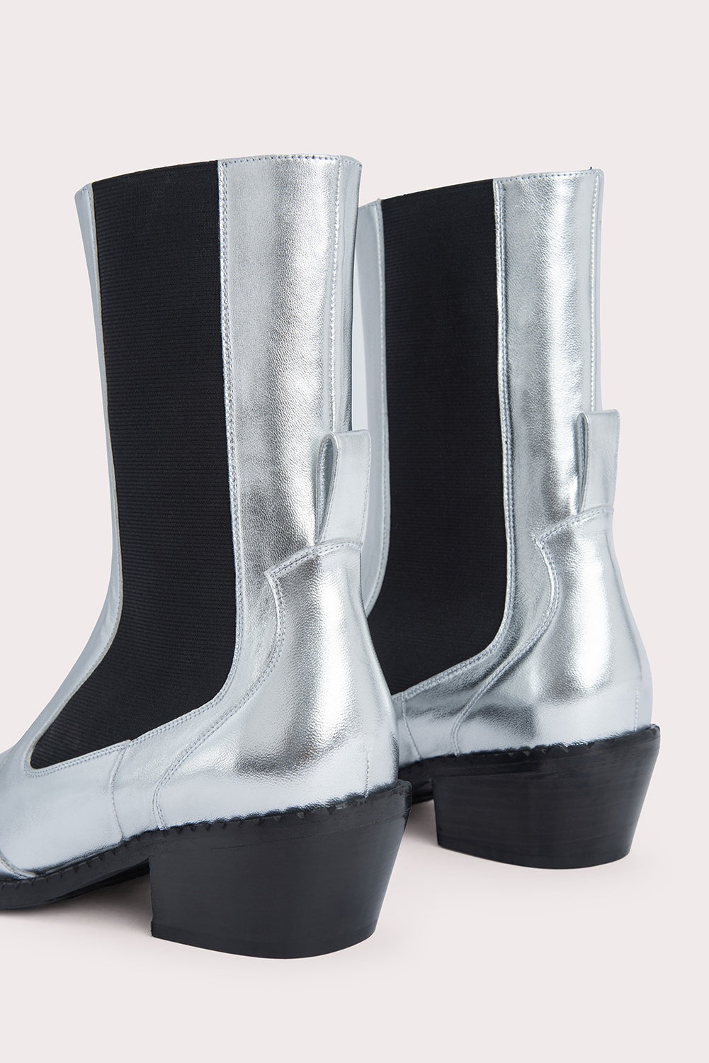 Otis Silver Metallic Leather - 5