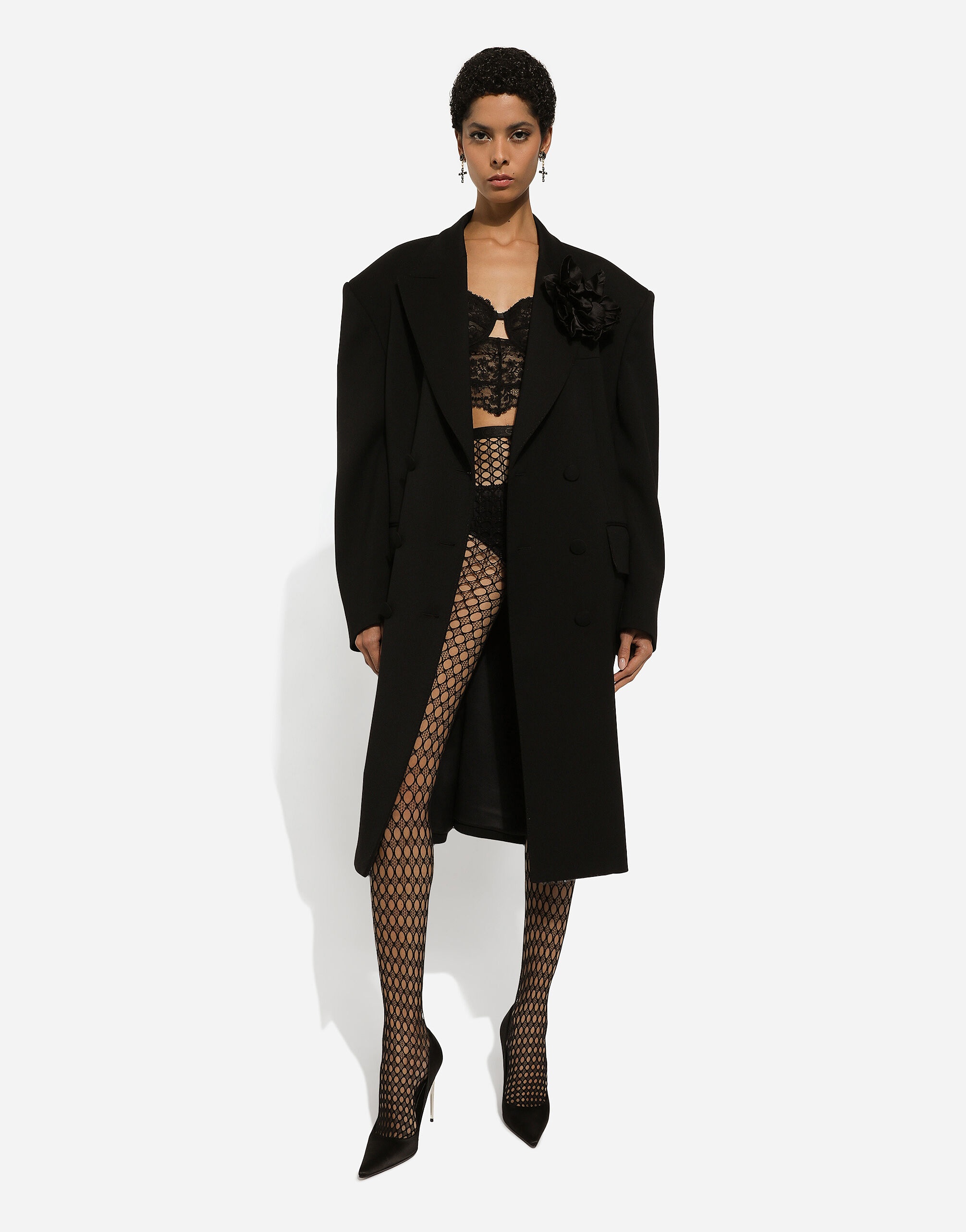 Oversize double-breasted coat in wool crepe - 11