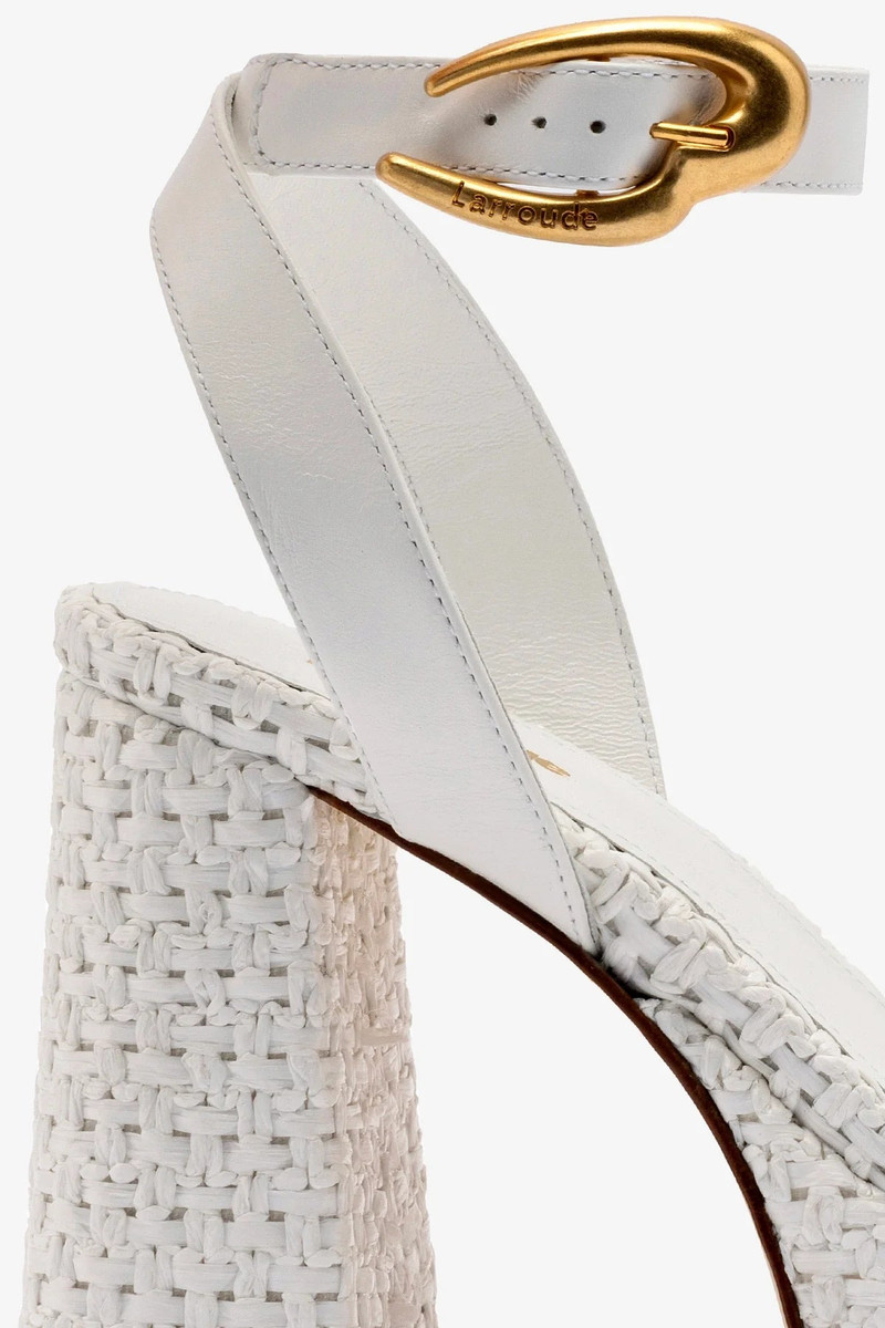 Dolly Verona Sandal In White Leather and White Raffia 4