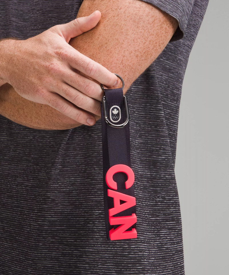 Team Canada 3D-Letter Keychain *COC Logo 5