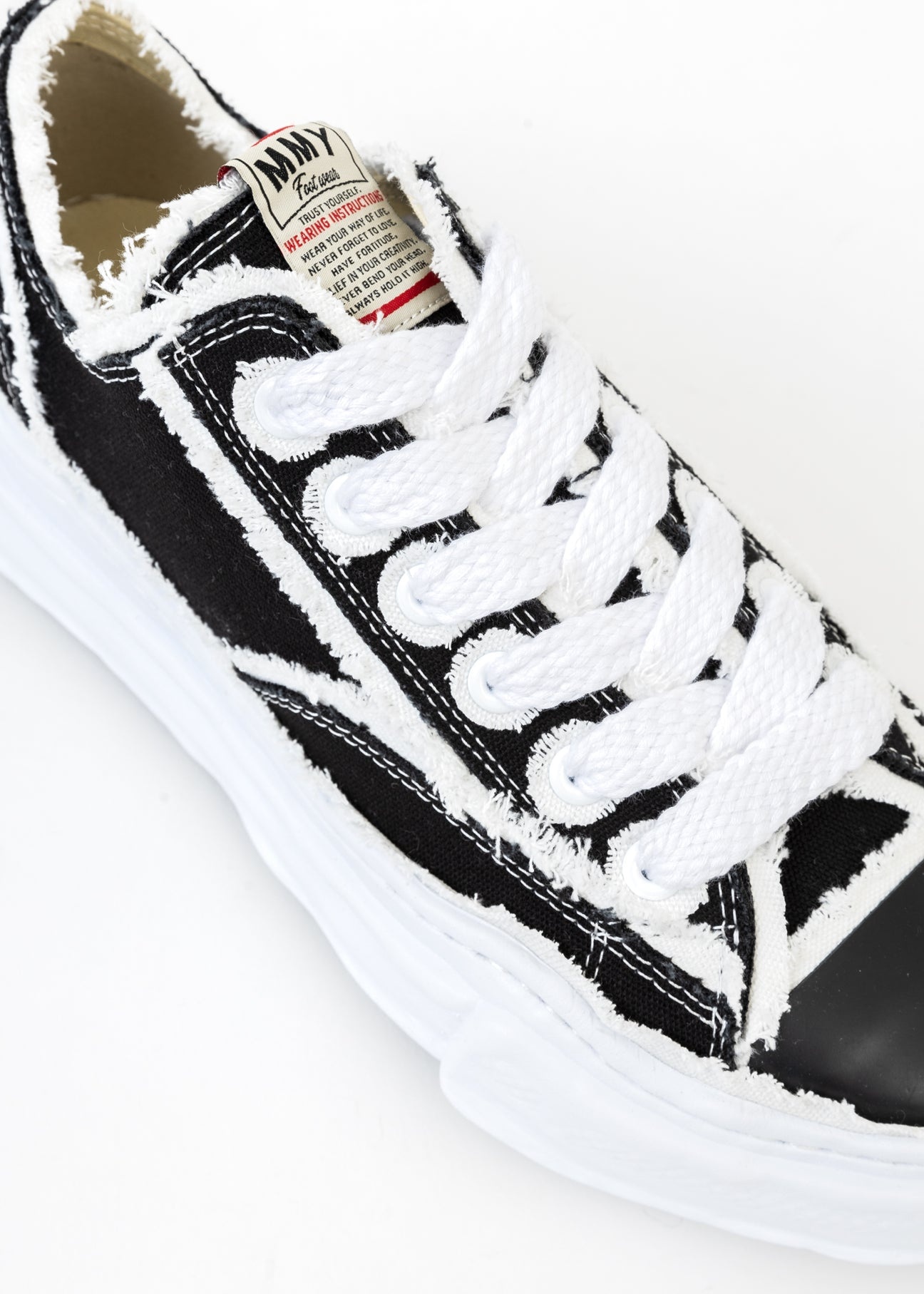 Black Original Sole Double-Layered Canvas Low-Top Sneaker (PETERSON LOW) - 2