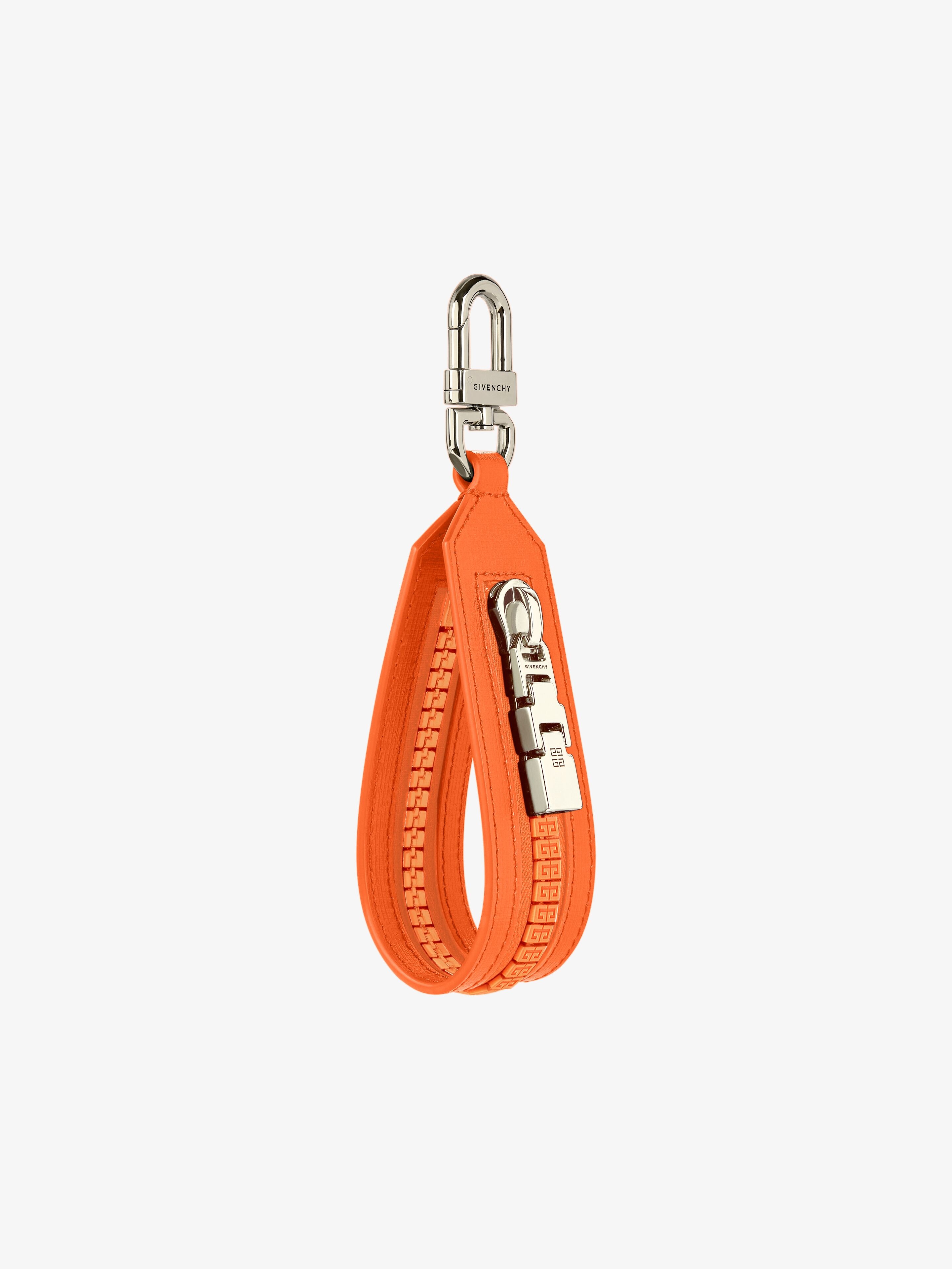 4G ZIP KEYCHAIN IN LEATHER - 3
