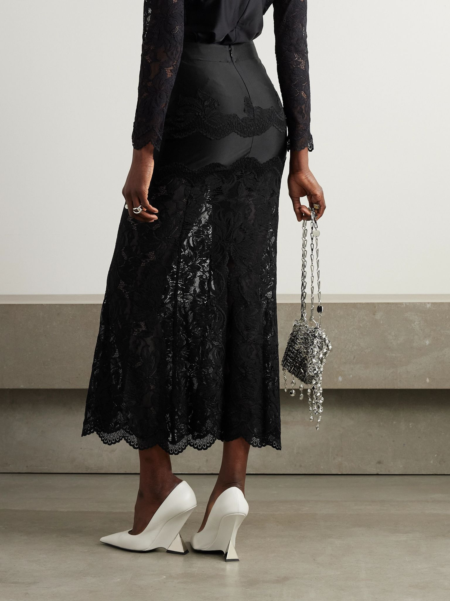 Scalloped satin and lace midi skirt Black - 4