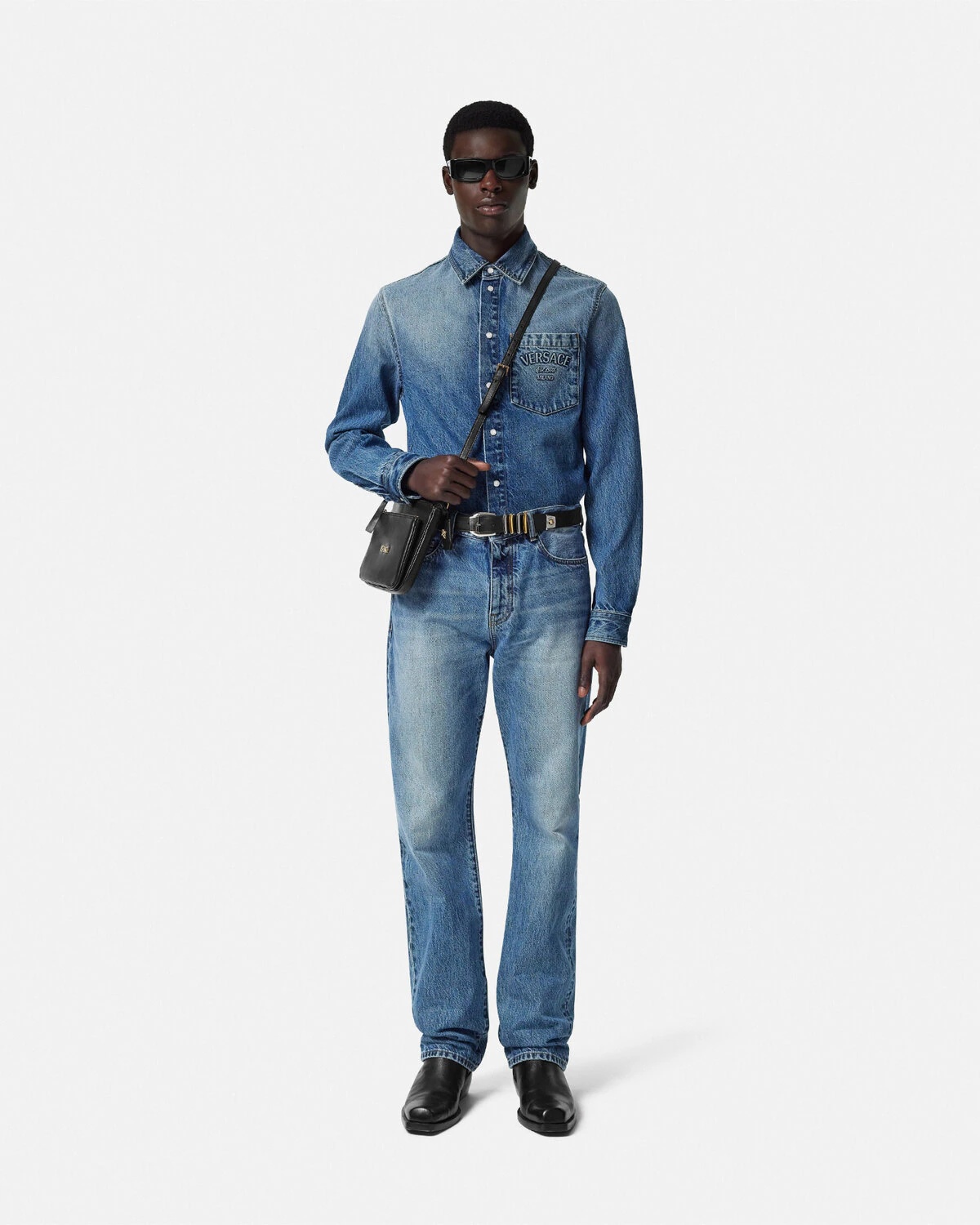 Loose-Fit Jeans - 2