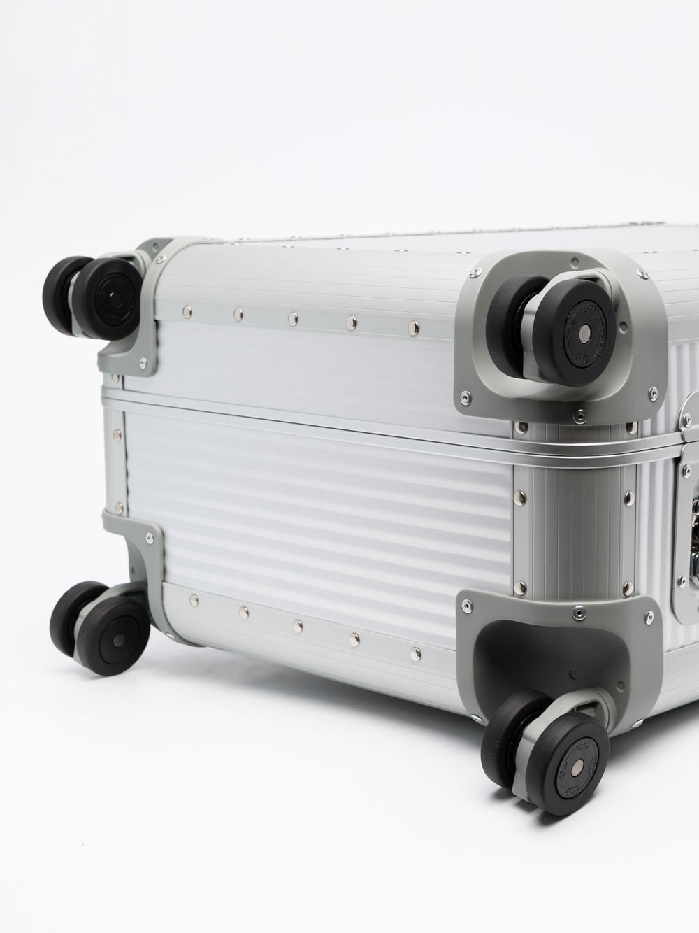 Bank S Spinner 68 aluminium suitcase - 4