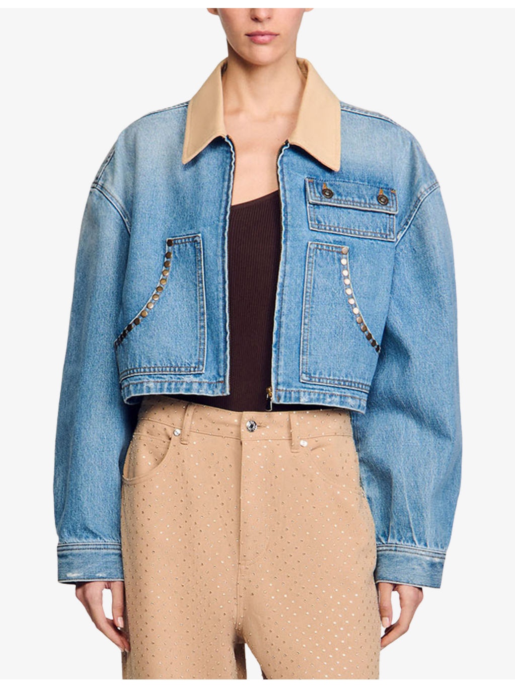 Contrast-Collar Stud-Embellished Cropped Denim Jacket - 5