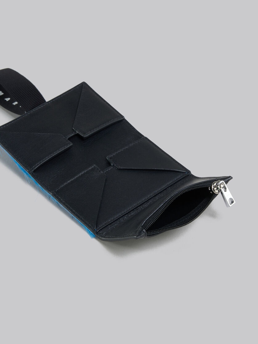 BLUE LONG-HAIR CALFSKIN TRIFOLD WALLET WITH LOGO STRAP 2