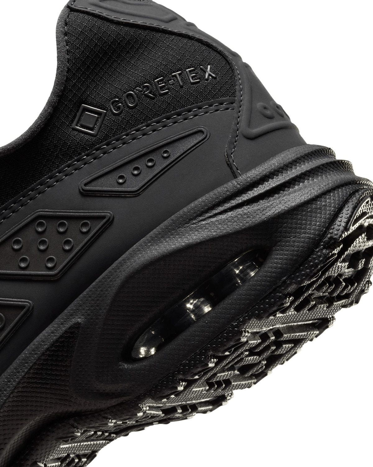 Air Max SNDR GORE-TEX 'Black' (Women's) - 6