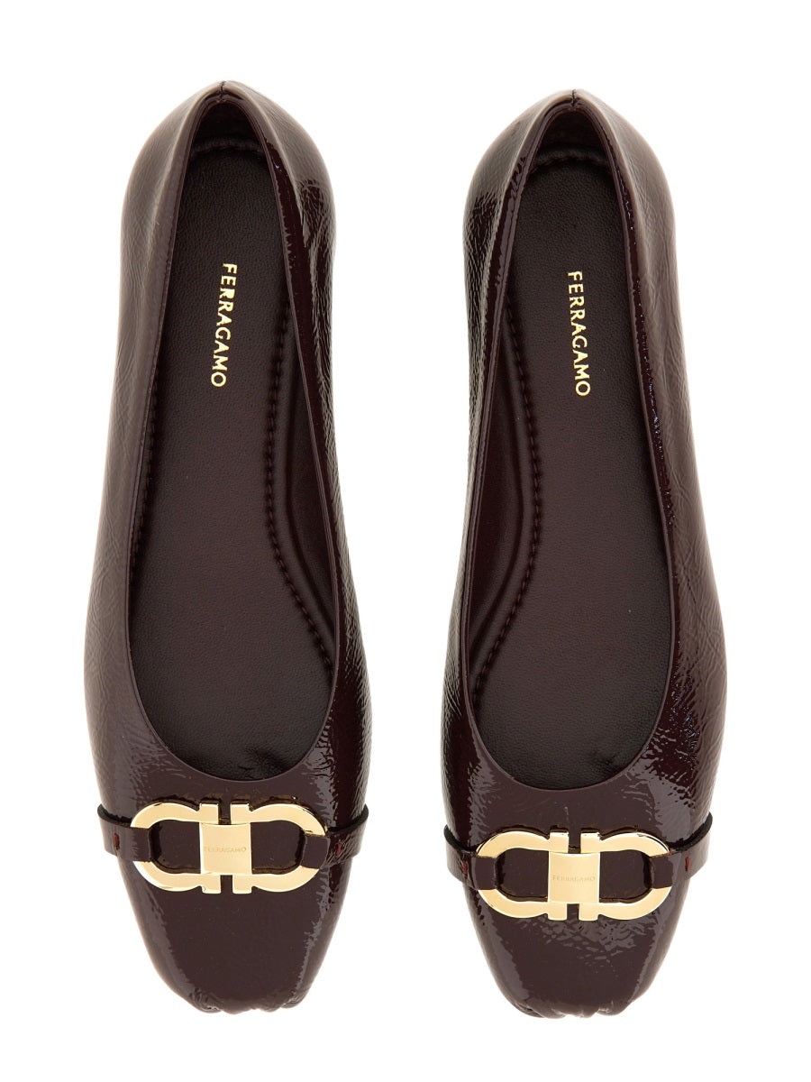 【送料&関税込】Ferragamo Ballet Flats Ornament Hooks Ferragamo Ballet Flats Ornament Hooks In Silver | ModeSens