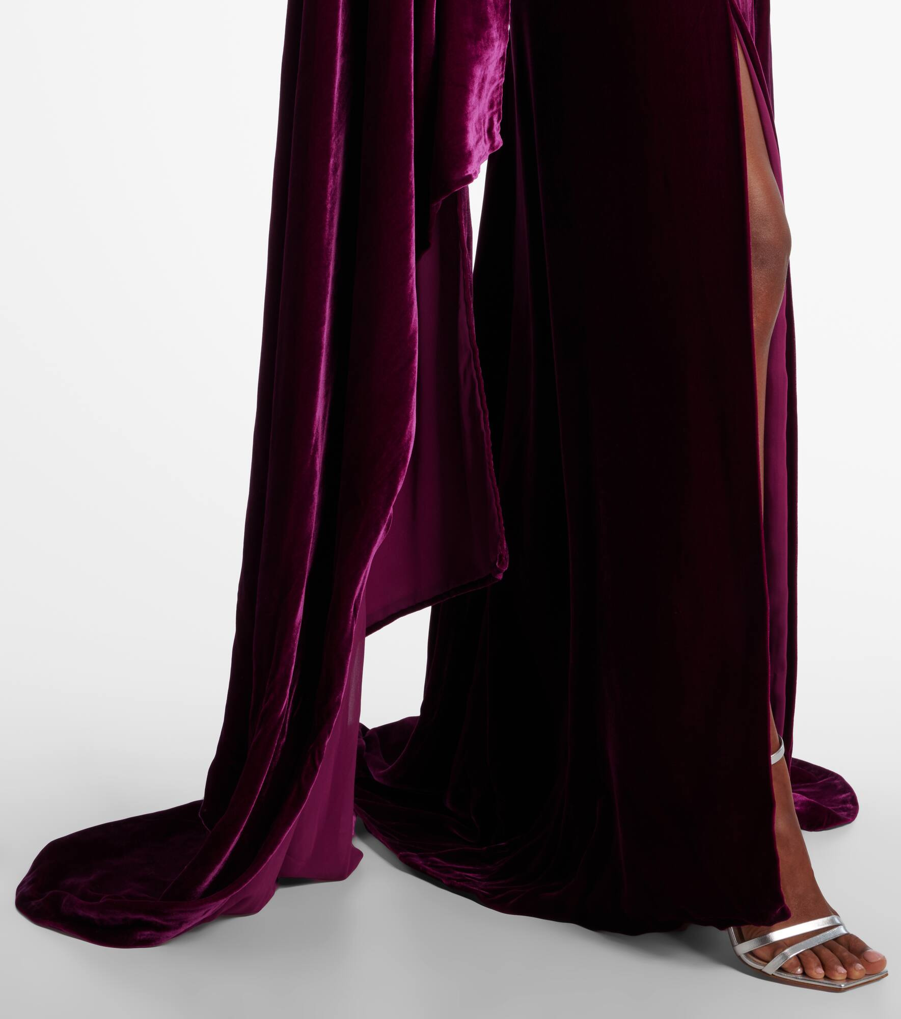 Embellished strapless gown - 5