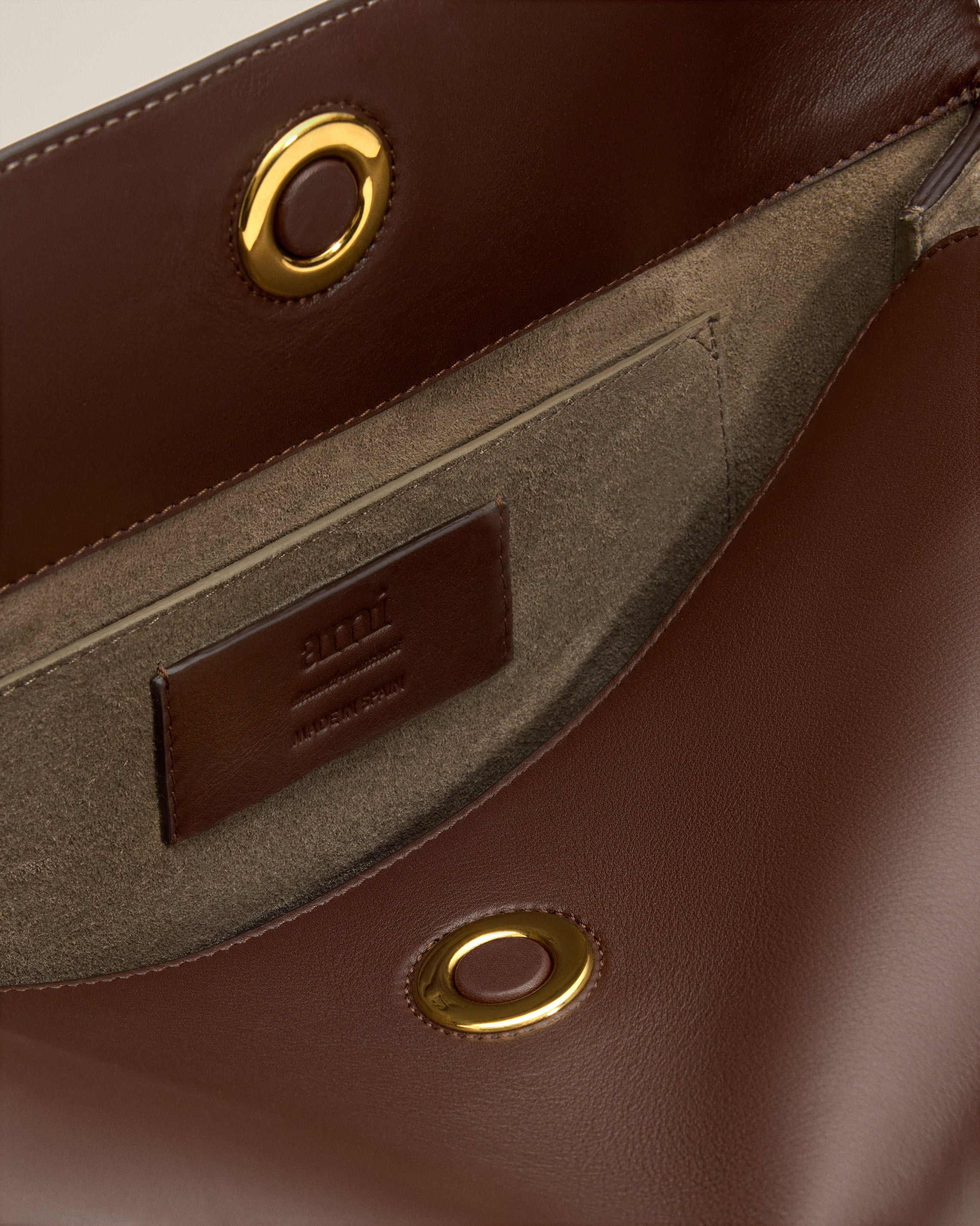 BROWN SMOOTH LEATHER CARROUSEL MEDIUM BAG - 7