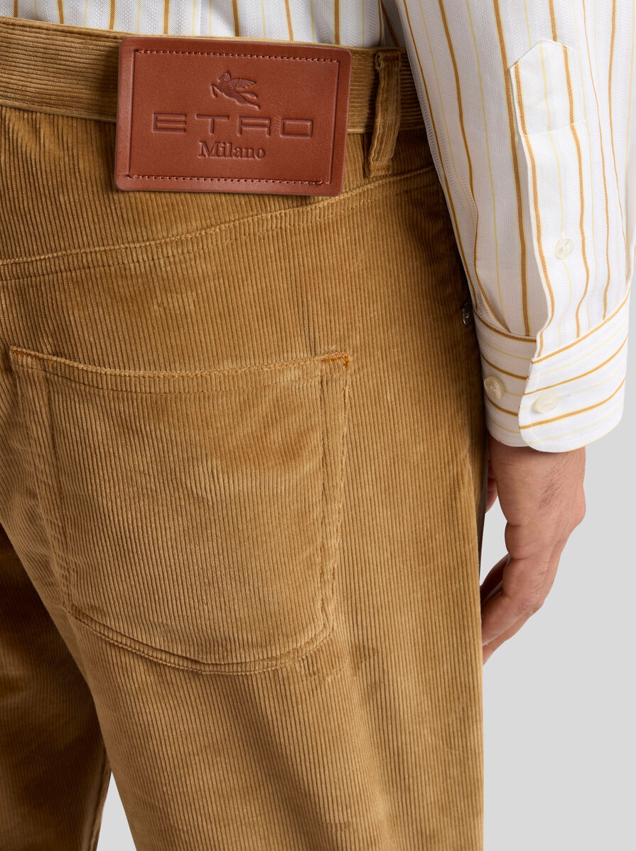 STRAIGHT-LEG FIVE-POCKET TROUSERS IN CORDUROY VELVET - 3