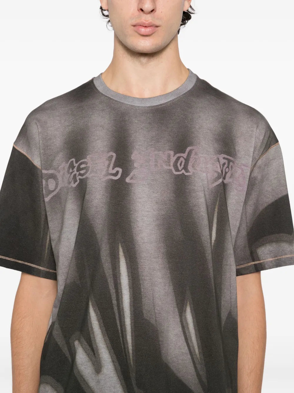 ALL-OVER PRINT T-SHIRT - 3