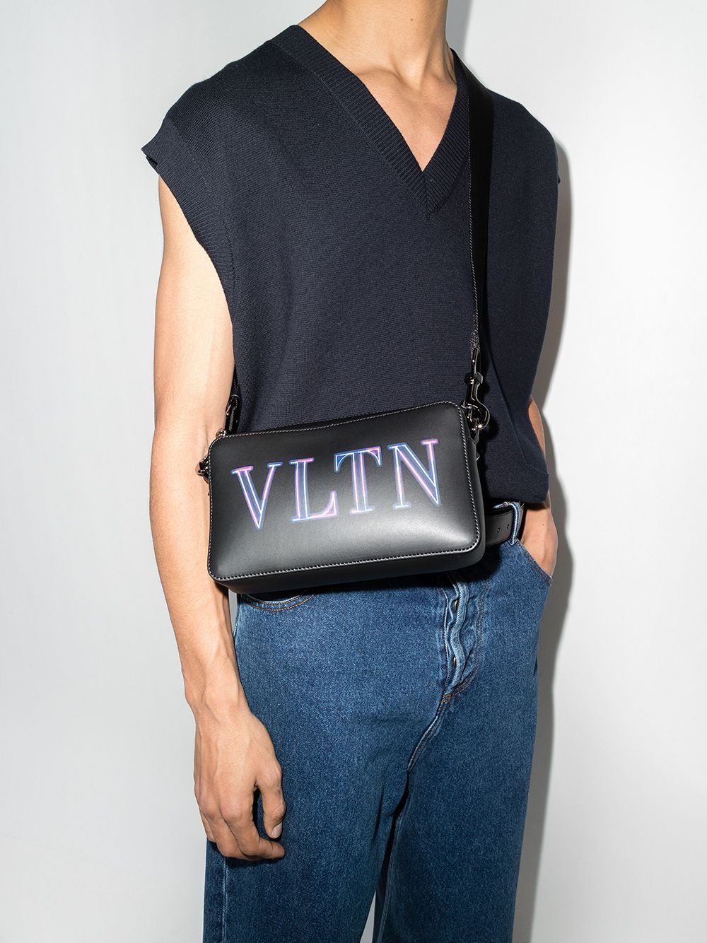 Neon VLTN crossbody bag - 2