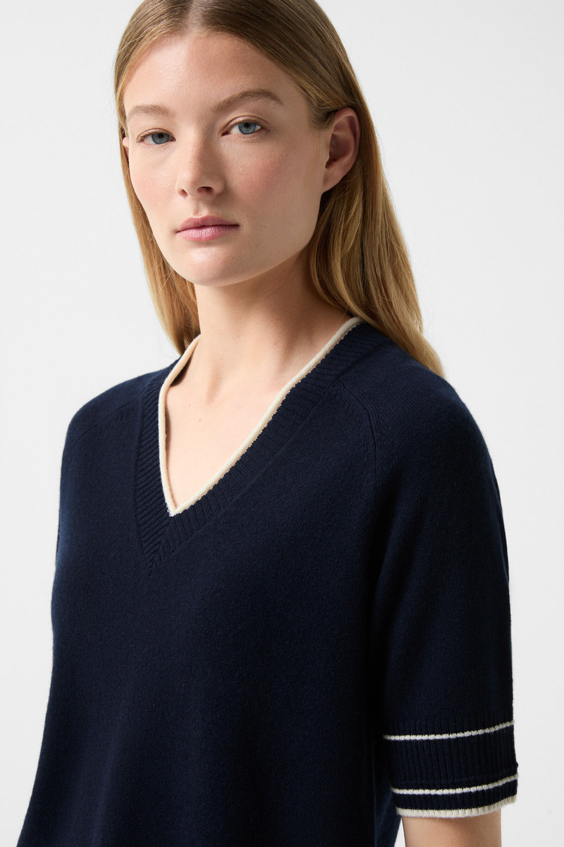Chiri knitted shirt in Navy blue 4