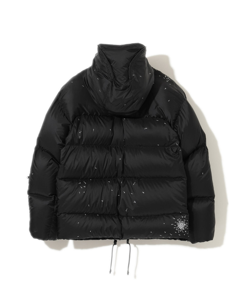 UNDERCOVER UC2D4207 outlook