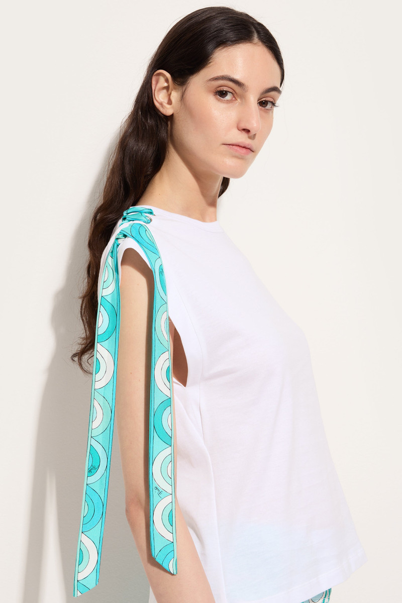 TOP WITH PRINTED DETAIL 5