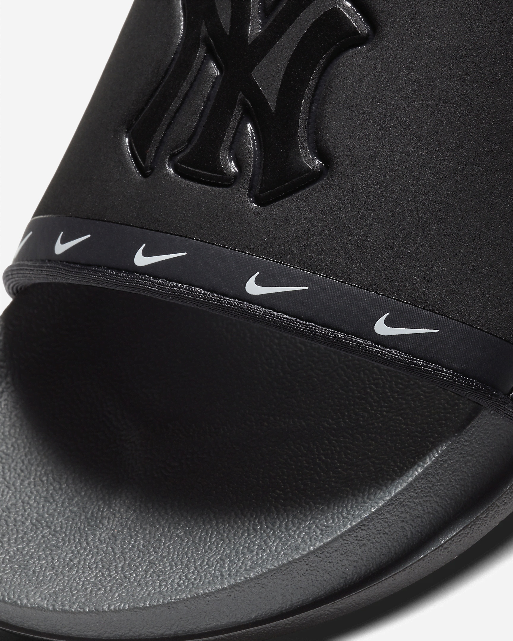 Nike Offcourt (MLB New York Yankees) Slide - 6