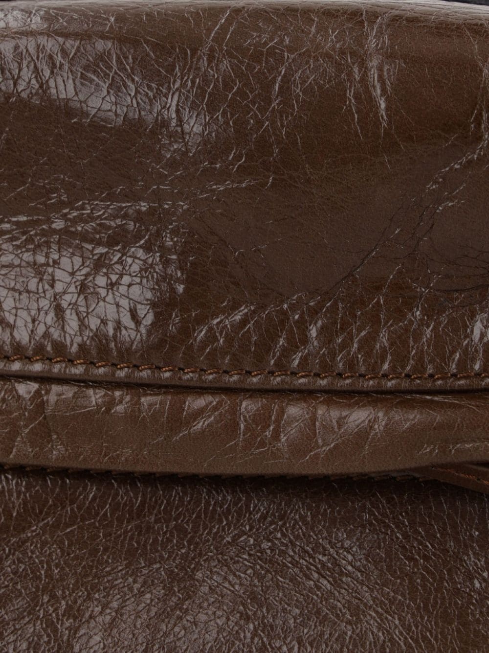 logo-debossed shoulder bag - 4