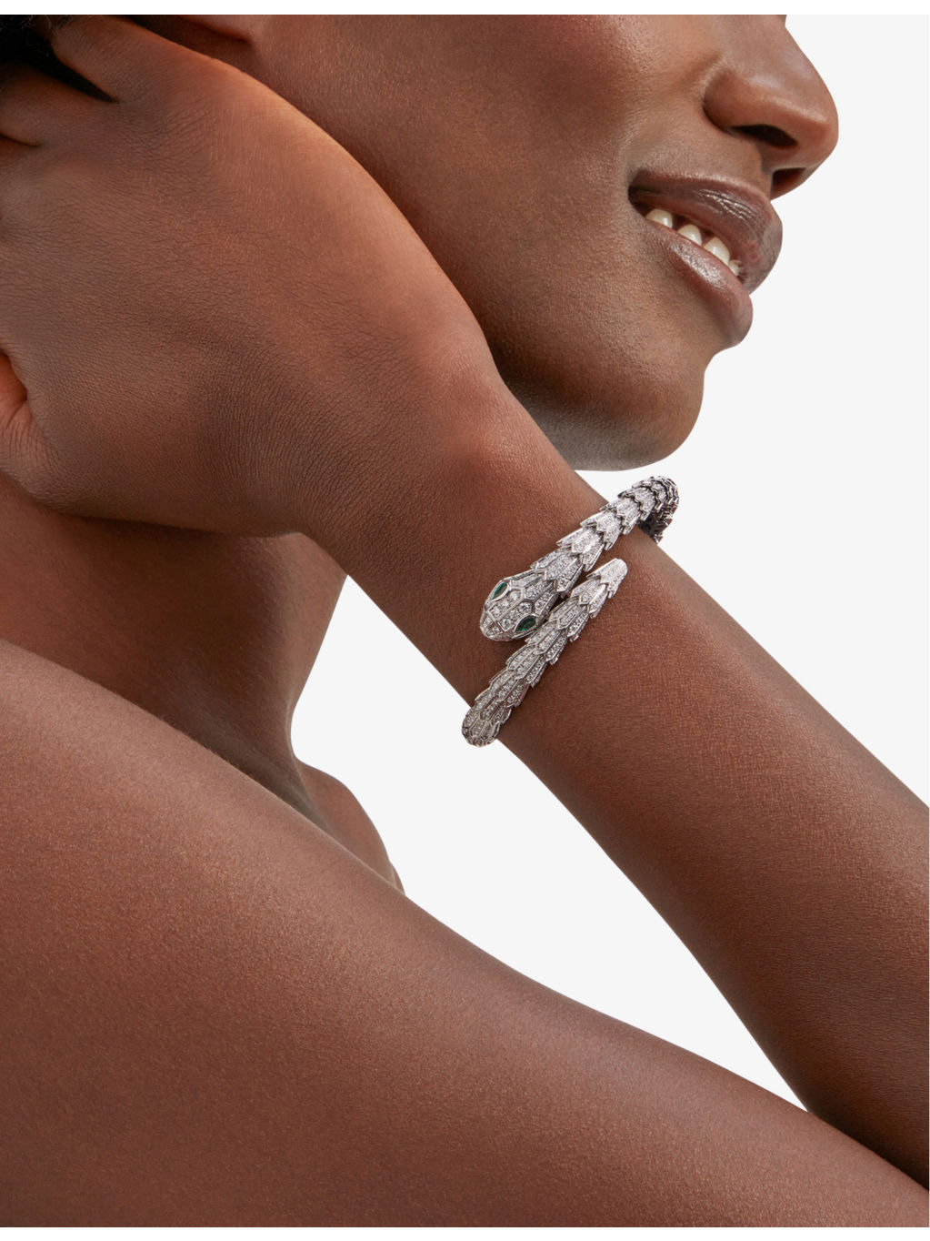 Serpenti Tubolari 18ct white-gold, 3.89ct diamond and 0.26ct emerald bracelet - 4